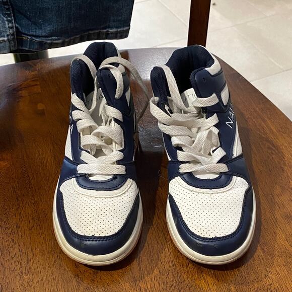 Nautica Blue and White High-Top Sneakers 13 - Picture 2 of 6